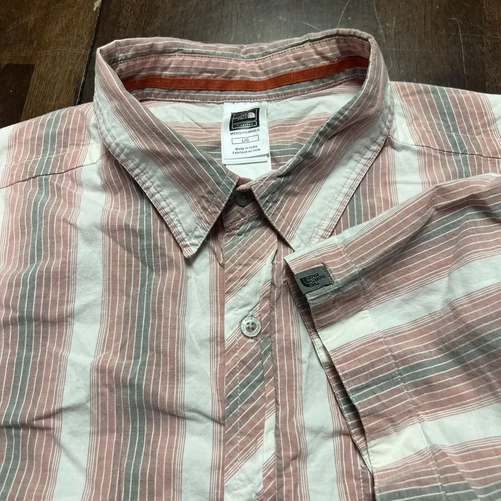 North Face Mens L Button Preppy Stripe Shirt Pink Short Sleeve Hiking Camping